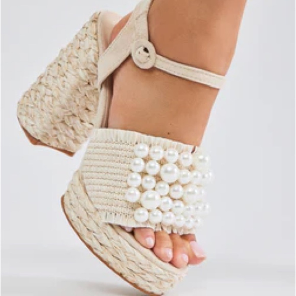 Kalinda Heeled Sandals - White Pearled